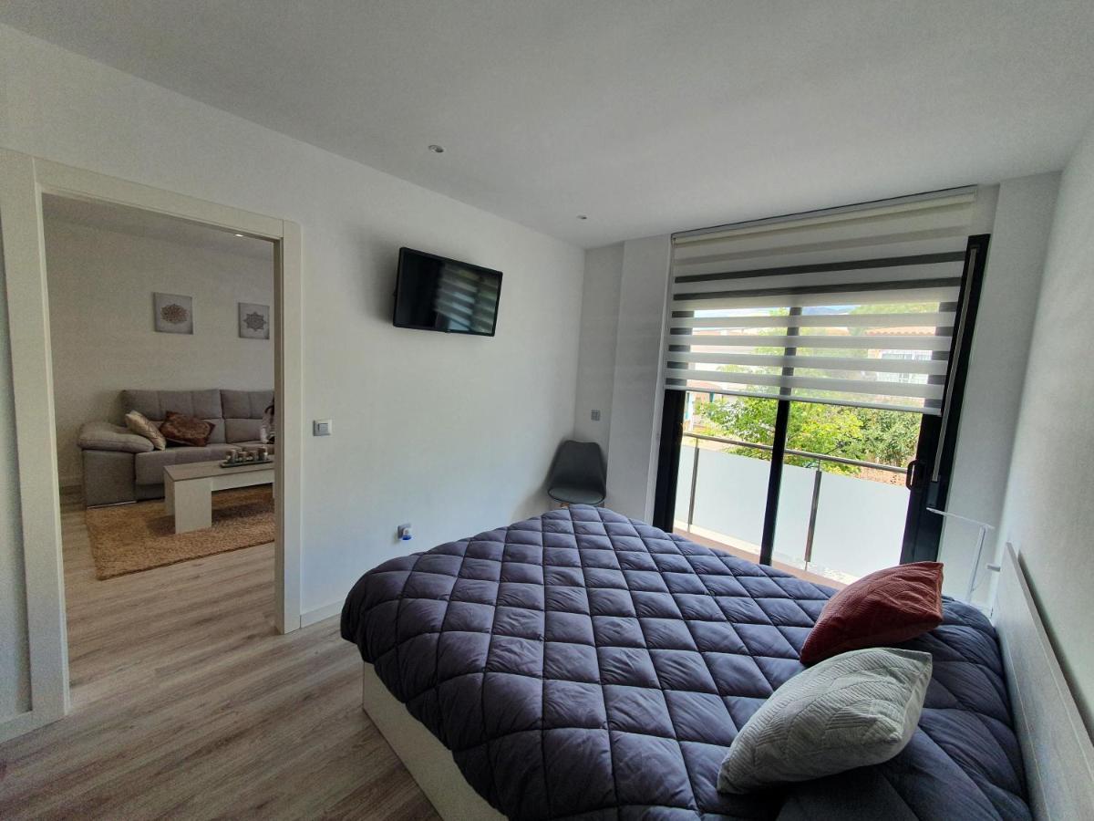 Moderno Duplex Comfort Roses Dış mekan fotoğraf