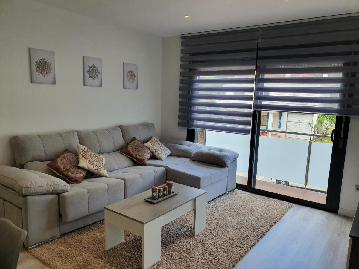 Moderno Duplex Comfort Roses Dış mekan fotoğraf