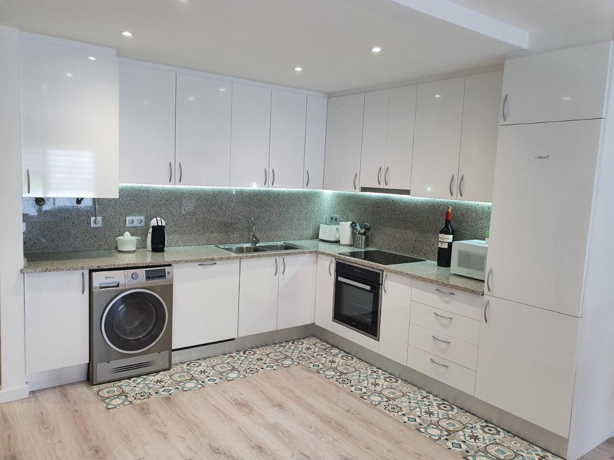 Moderno Duplex Comfort Roses Dış mekan fotoğraf