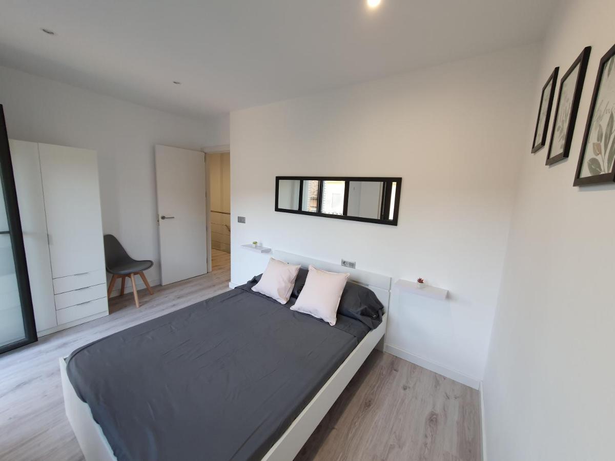 Moderno Duplex Comfort Roses Dış mekan fotoğraf